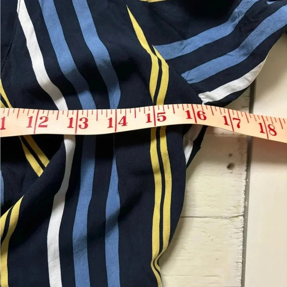 Abercrombie & Fitch Romper Size XS Petite Shorts Striped Blue Yellow Jumper - Picture 5 of 8